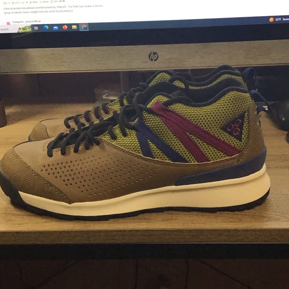 Nike ACG Sneakers